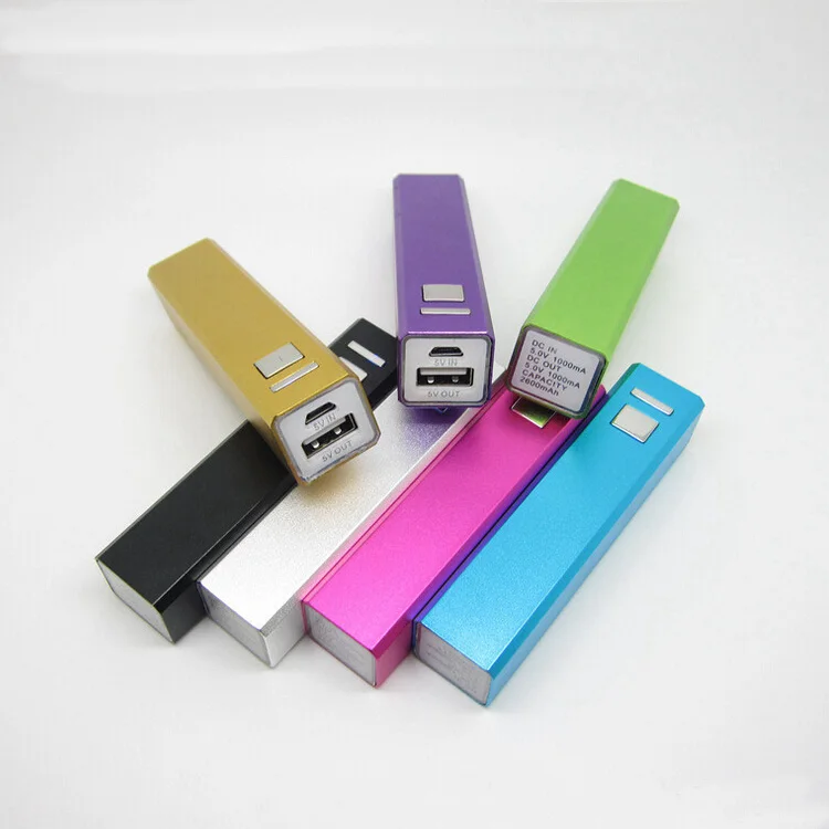 Colorful 2600mAh Promotional Mobile Power Bank for Mobile Phone Custom Logo Cheap Portable Power Bank Smart Charger for Mobile