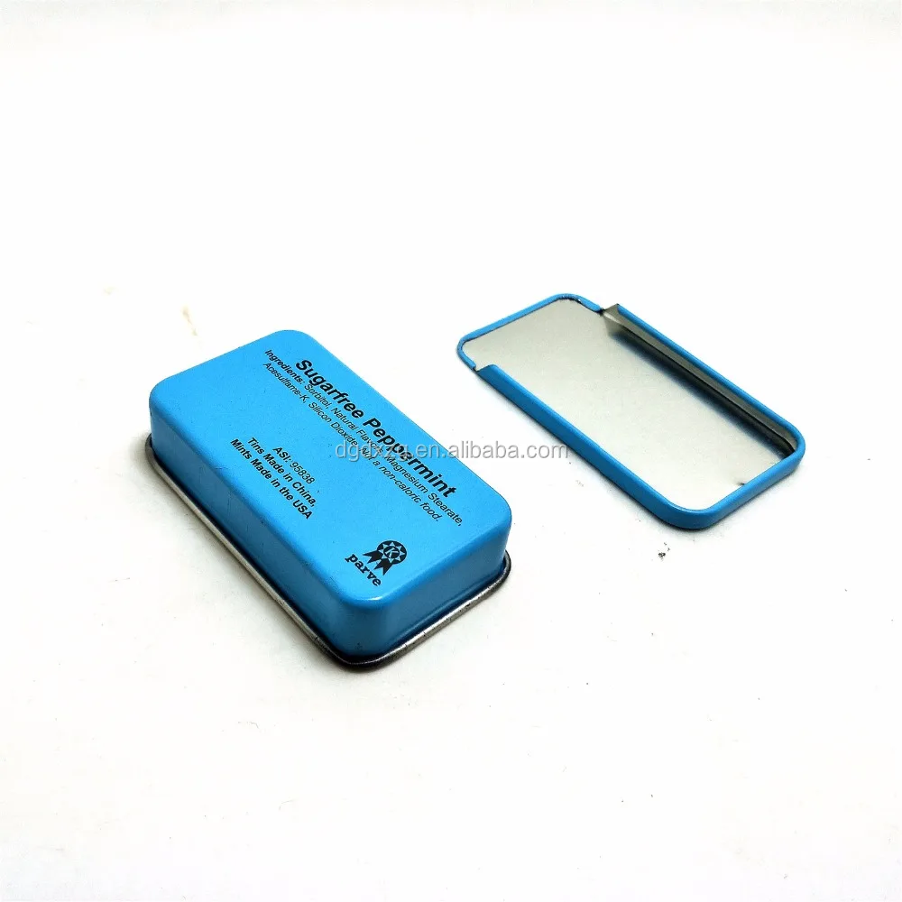 Маленькая жестяная металлическая коробка с крышкой