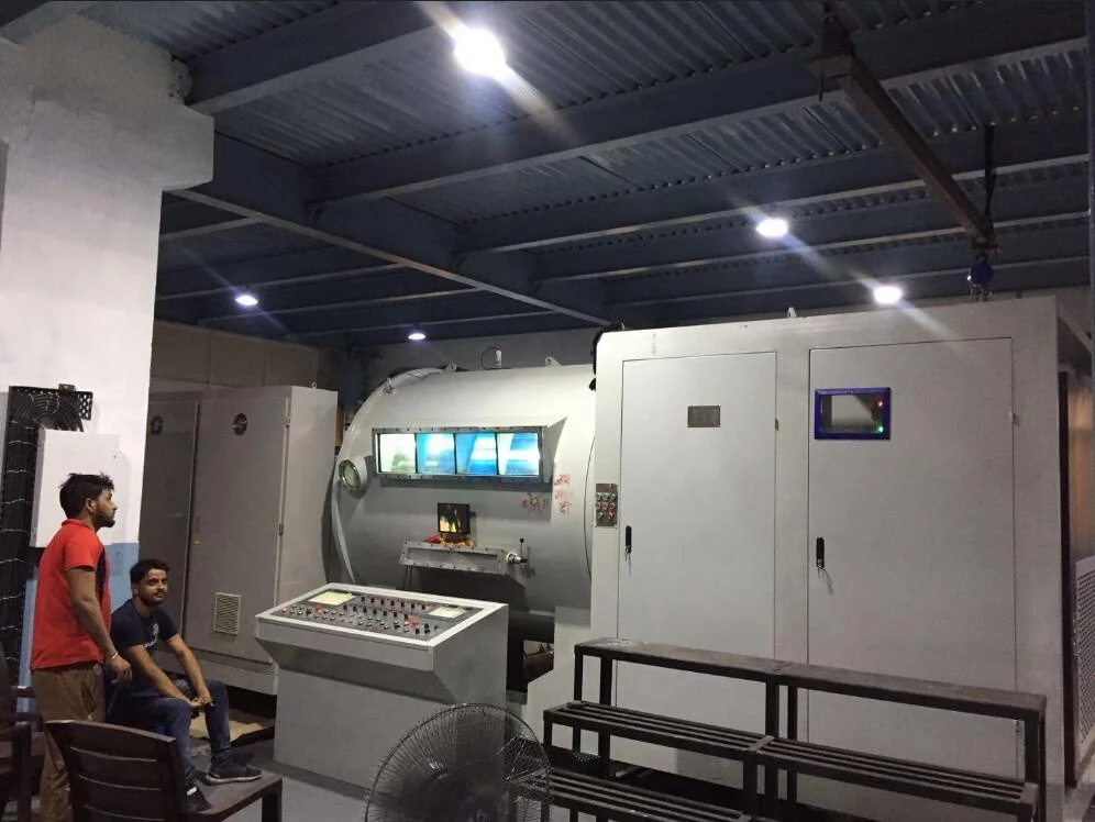 vacuum metallizing machine plastic film metallizer machine metallizer LDPE films flexible bag of Yuedong Metallizer Co.,Ltd.for