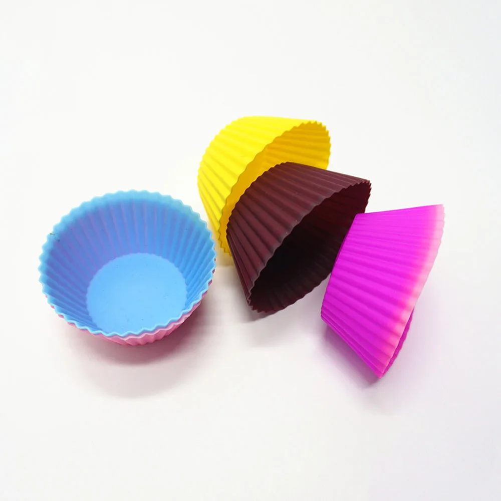 Non-Stick Baking Cake Cup Silicone Cupcake Mold / Muffin Mold