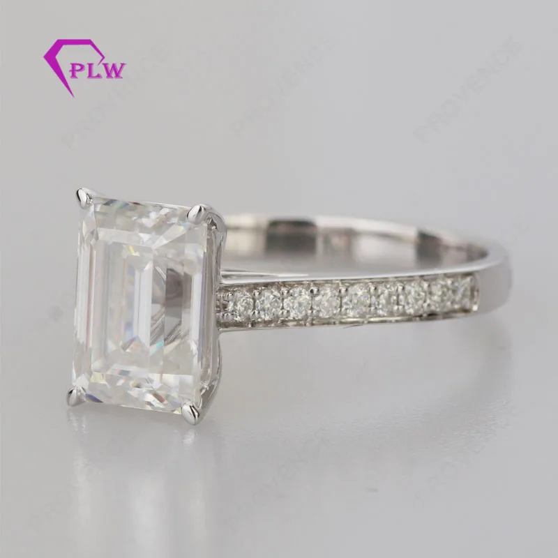2019 Customized new emerald cut 14k white  gold ring  moissanite wedding engagement ring