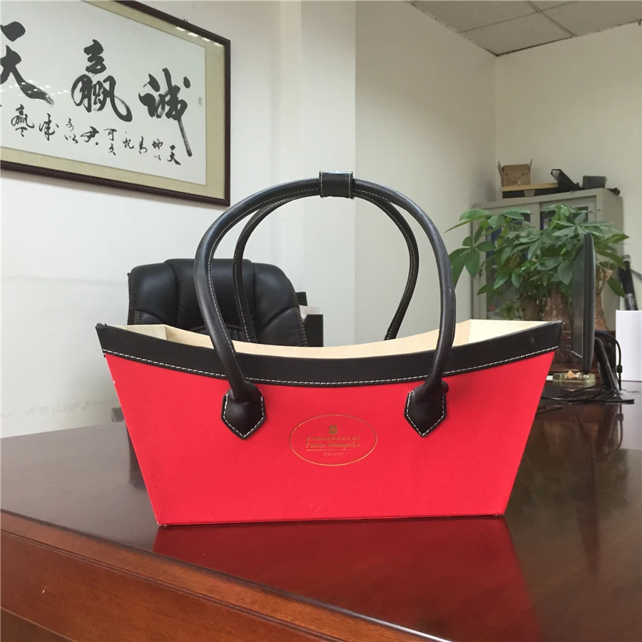 Wholesale Green Color Christmas Decoration Basket Gifts Baskets leather gift baskets