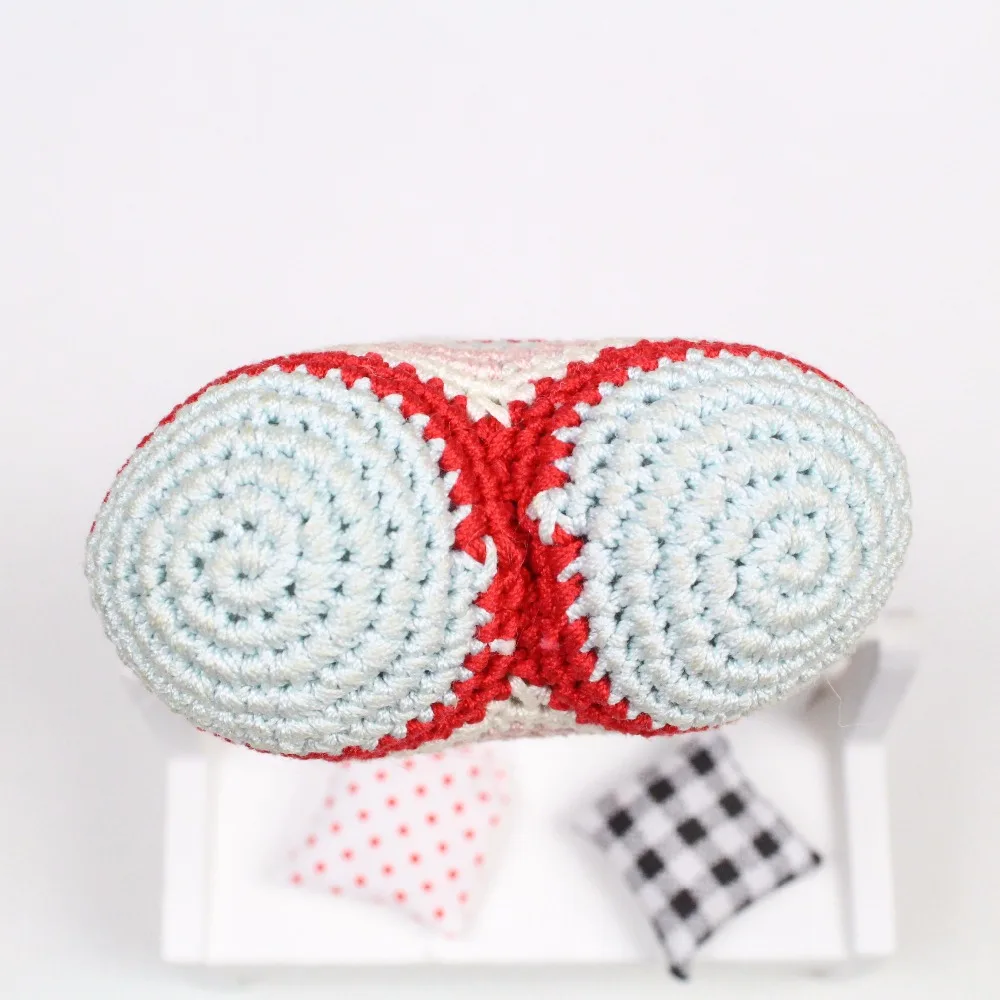 
Lovely knitting toys custom made hanging knitting toy bone small china toy factory 