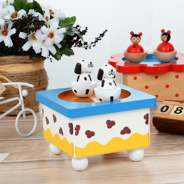 Cartoon Animal Magnetic Wooden Music Box Rotate Tumbler Birthday Gift Music Box