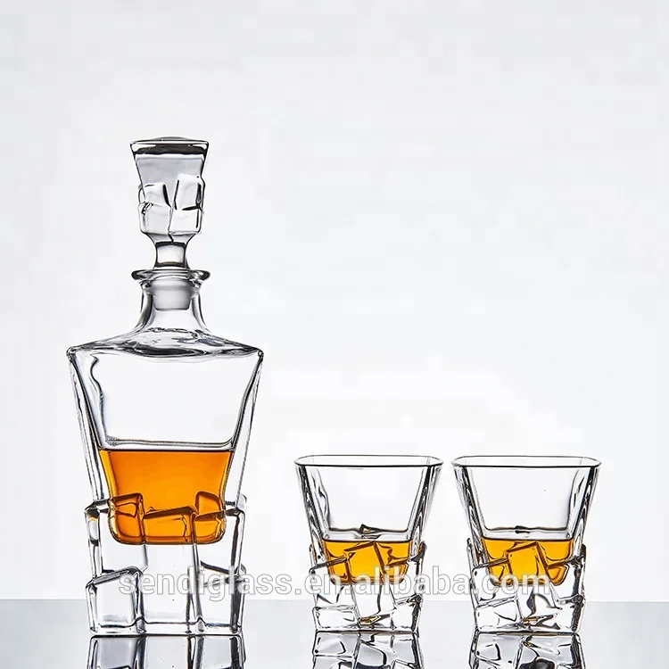700ml Lead Free Crystal Clear Thick Bottom Square Iceberg Whiskey Decanter with   4 pcs Glasses