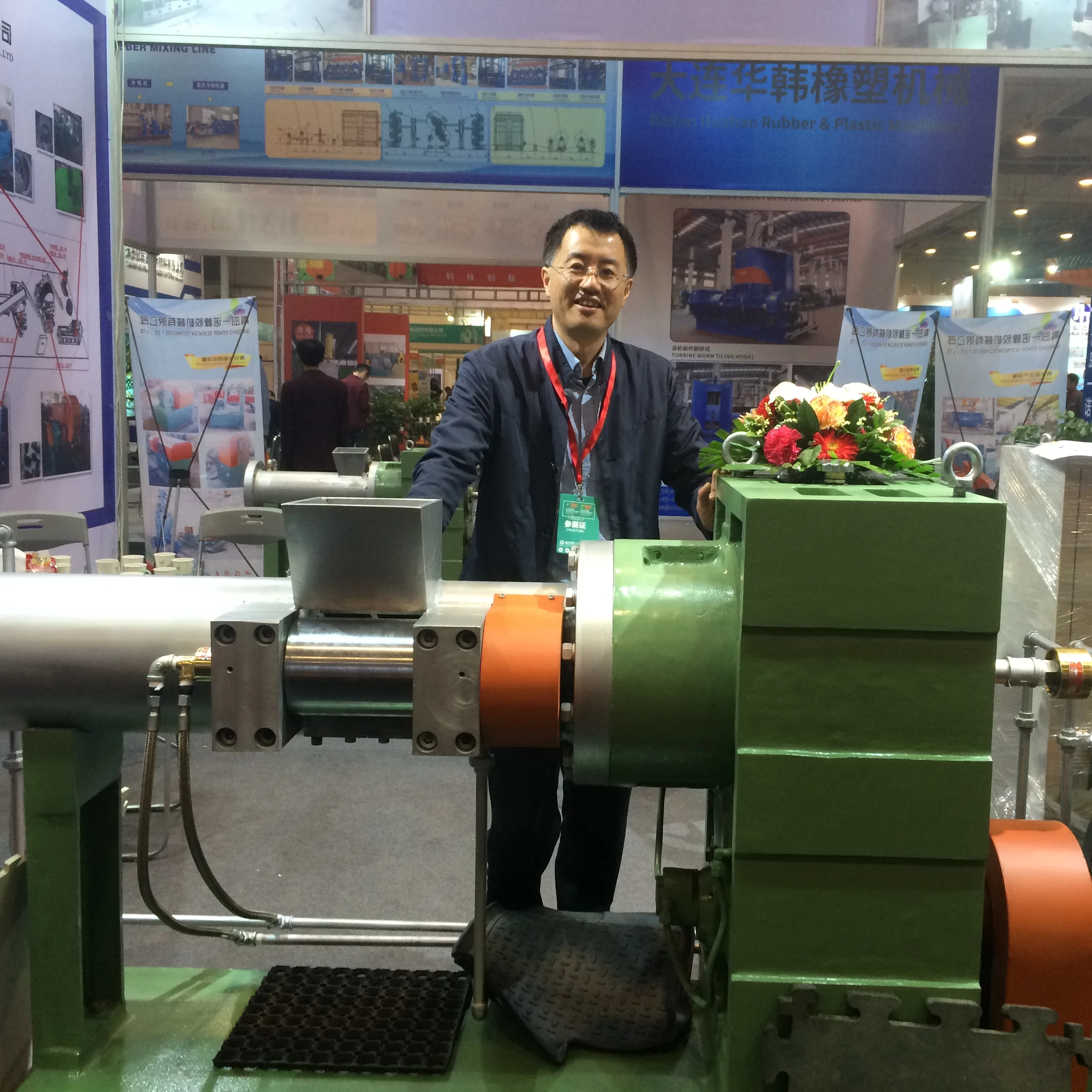 
rubber extruder for rubber tube, hot or cold feeding 2 types 