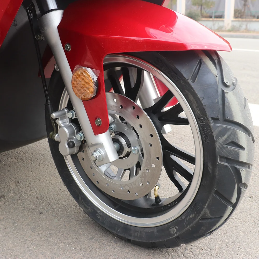 Factory direct supplier 1500w brushless motor electric car for disabled and elderly people in China