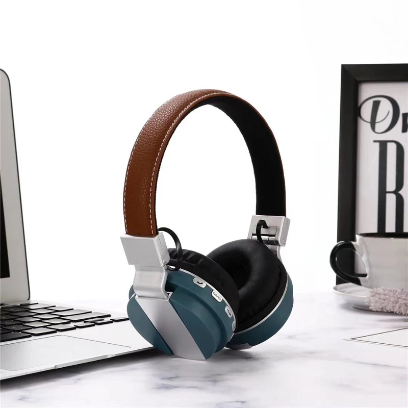 HIFI Bass gaming headsets with braided cable holder earphone  headphones stand metal