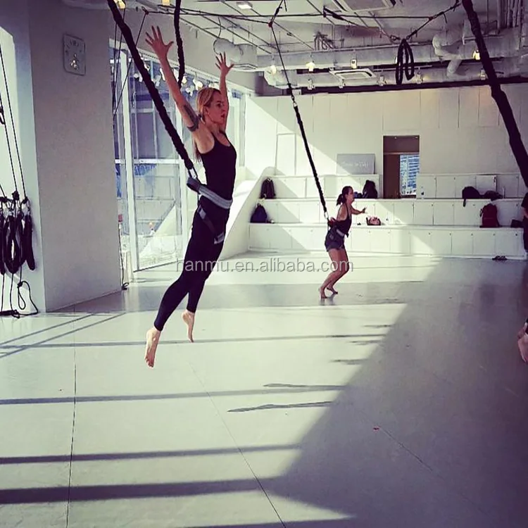 Оборудование для прыжков на резиновой ленте Bungee Dance