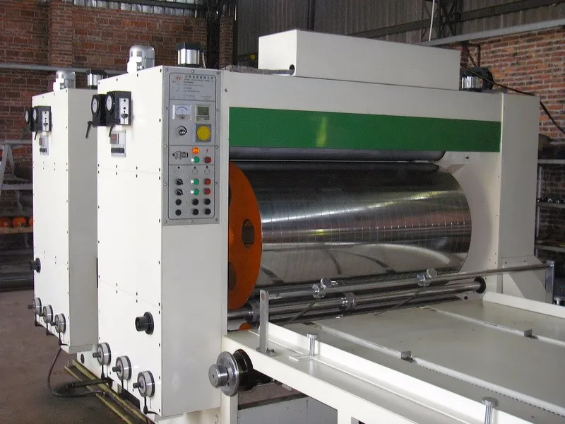 Полуавтоматический флексографский принтер для гофрированного картона