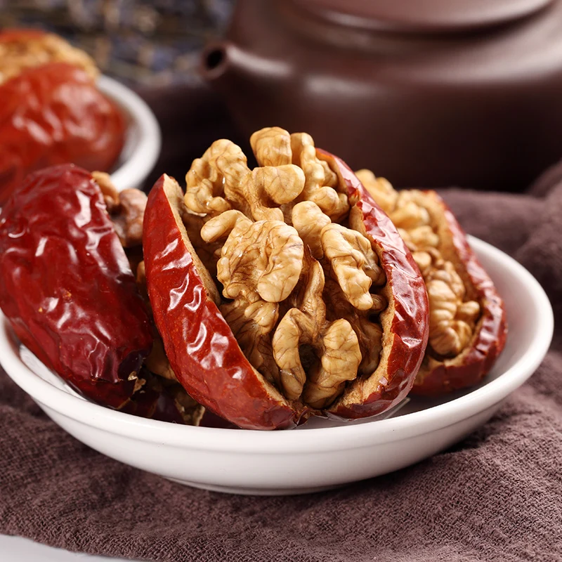 Red Dates With Walnuts / Walnuts And Red Dates / Jujube Walnut