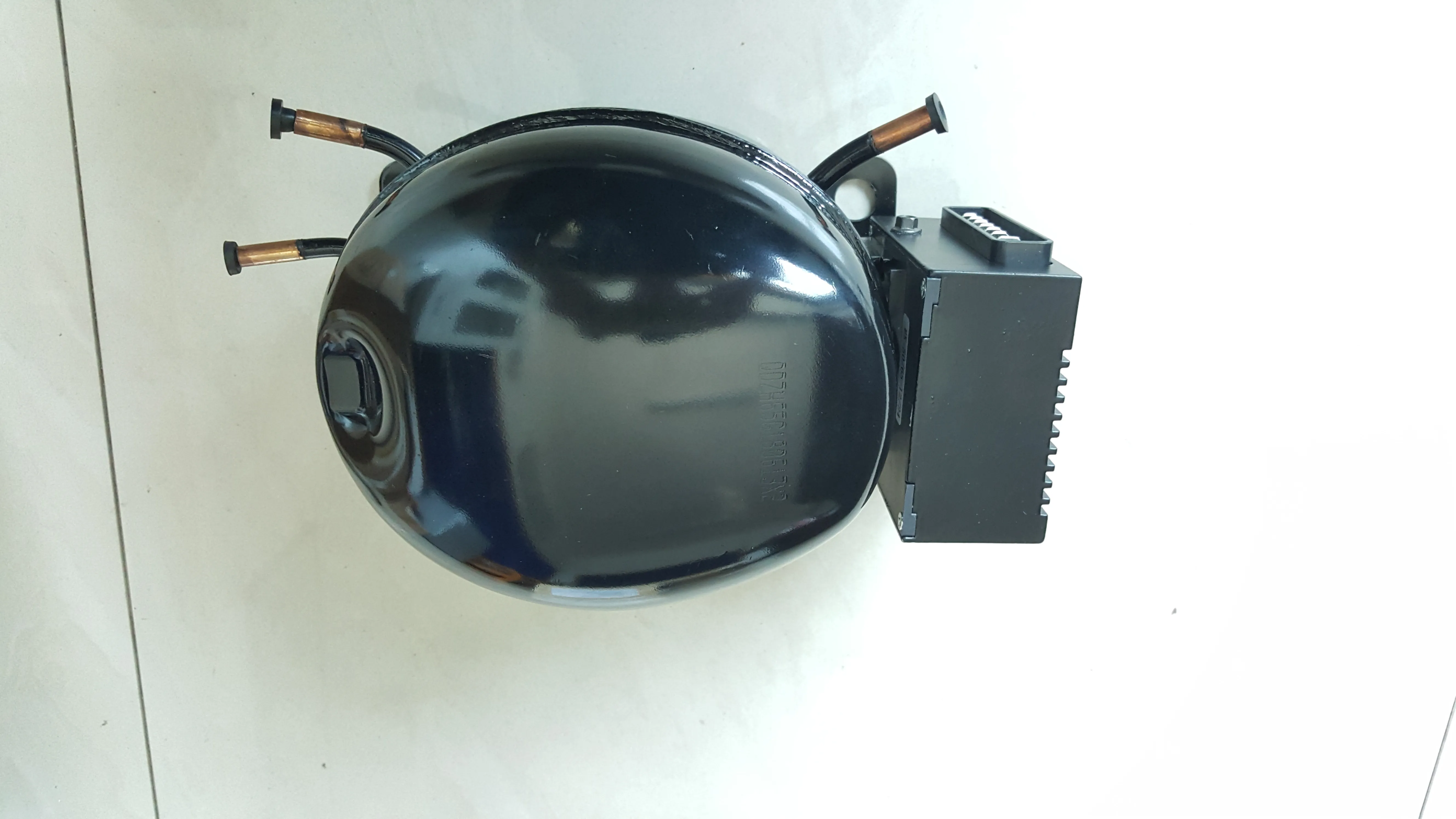 DC 12V Compressor, DC 24V compressor, R134A/R600A