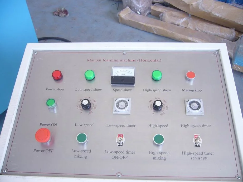 Manual small capacity polyurethane foam mixing foaming machine
