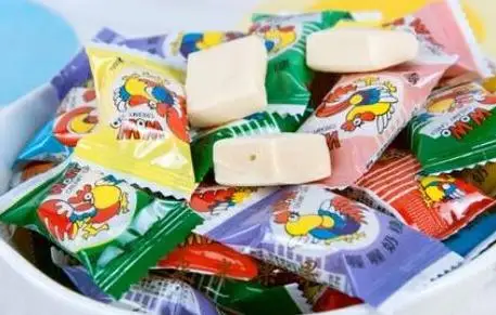 QZB-I Cutting and pillow packing machine for bazooka bubble gum