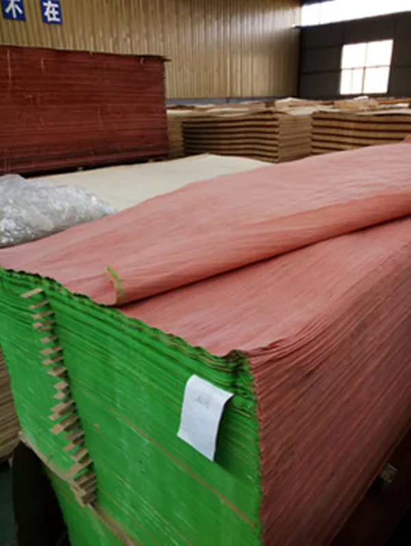 
white recon wood veneer for plywood sliced cut cedar wood veneer for mdf 