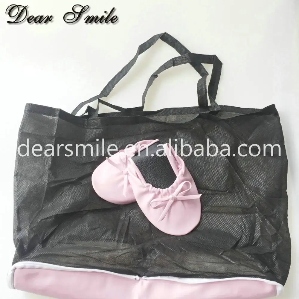 Hot Selling ladies pink flats foldable ballet shoes with bag for driving ,shopping and party dance 2023 free shipping