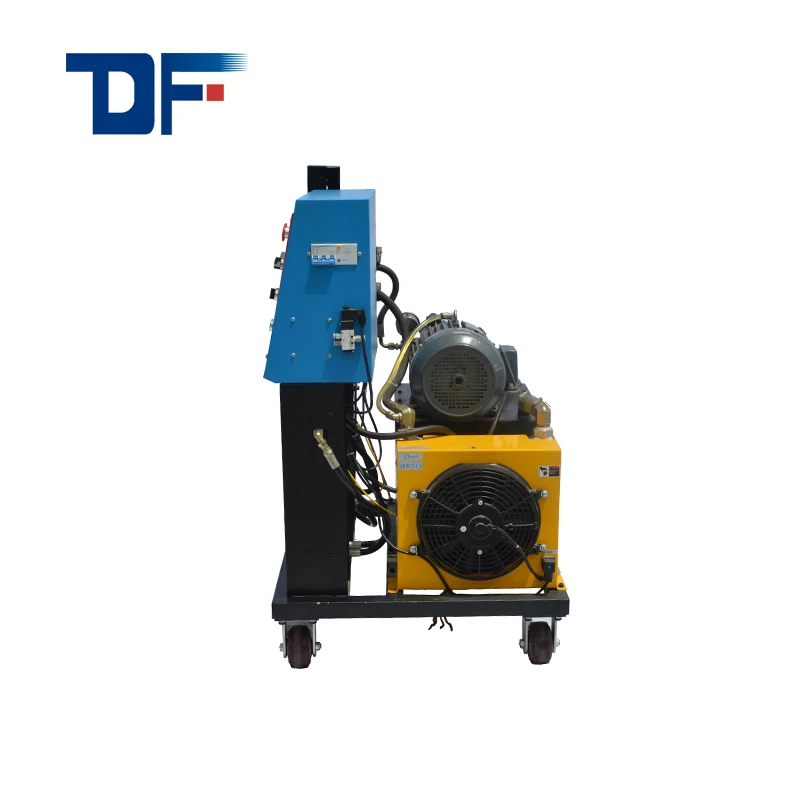 High Pressure Closed Cell Polyurethane Injection Molding For Wall And Roof Insulation