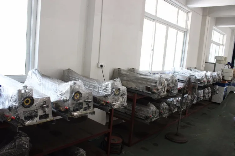 JS-700E Machine for Gluing Sheet Paper Pasting Manual Machine PVA Gluing Machine