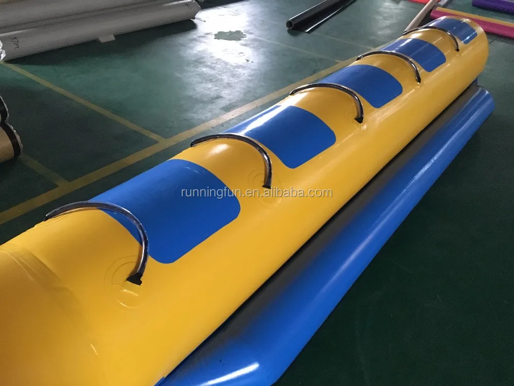 2022 Good quality inflatable banana boat for sale / 5 passengers inflatable water banana