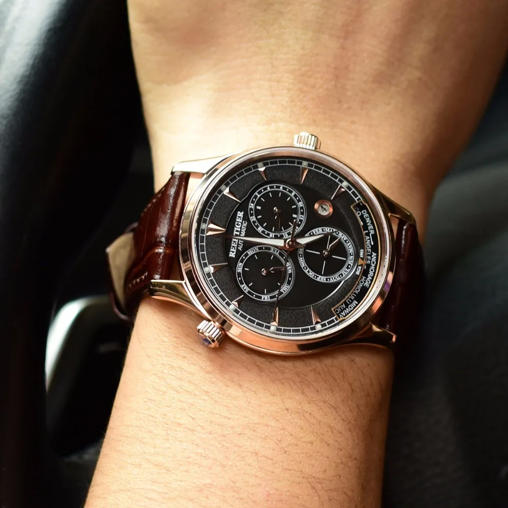 
Reef Tiger Automatic Wristwatches Men Watch With World Time Black Dial Black Bracelet Rose Gold Watch Case RGA1951 