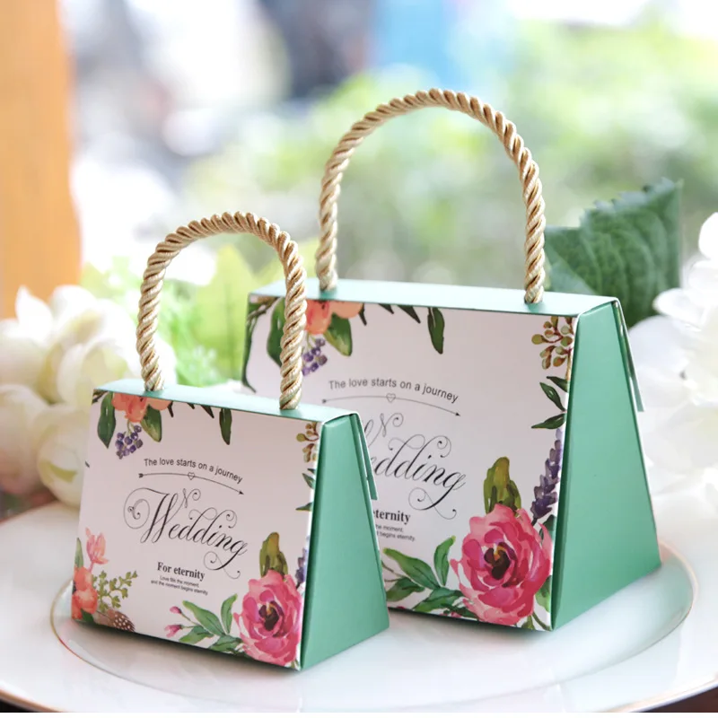 popular  wedding candy paper box with  small size and beautiful painting