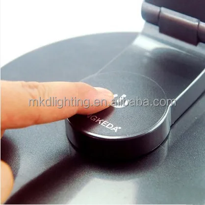 high quality 3 level of brightness Dimmable Modern office  USB outlet desk lamp