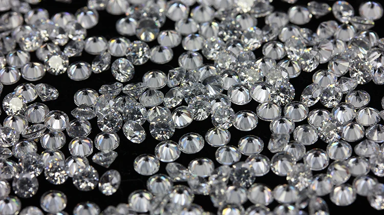 Xygems 3.0mm 5.0mm Synthetic White Round Cz loose gemstones Cubic Zirconia