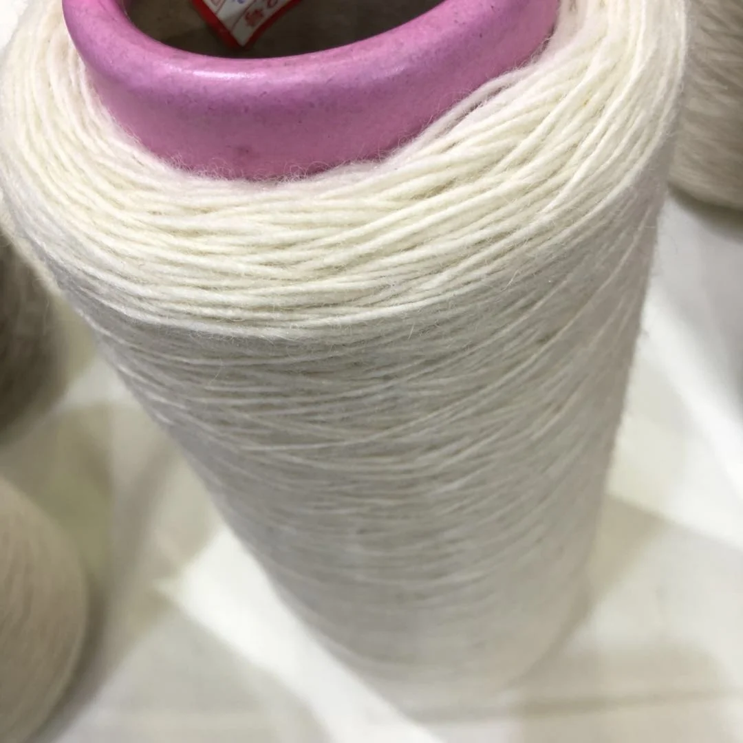High Quality White or Dyed Pure New Zealand Wool Carpet Yarn