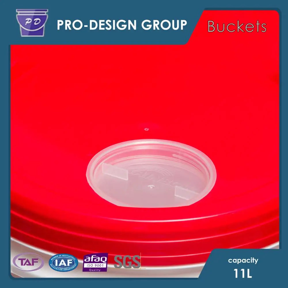 
8 to 11l Plastic Bucket and Lid with Tint Plug 