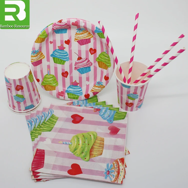 2021 Disposable paper party set paper cup and paper plate with napkin