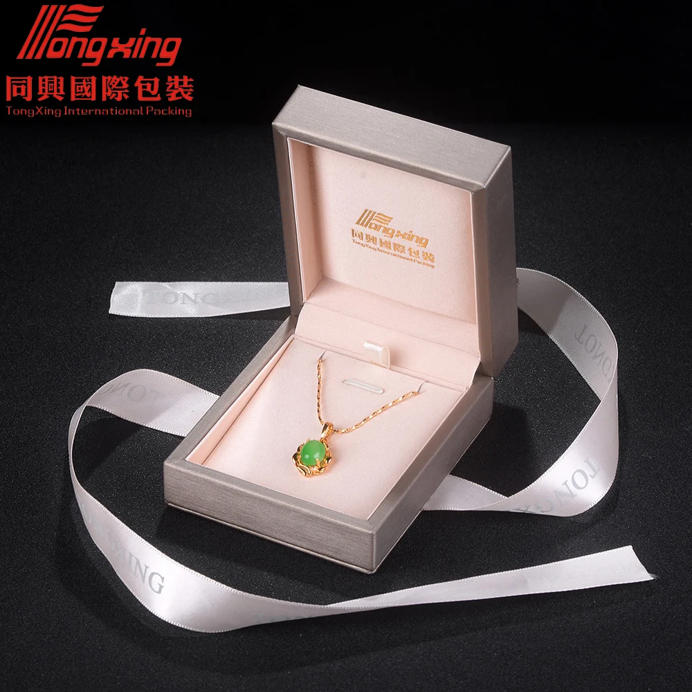 Gift Paper box jewelry packaging with fashion design