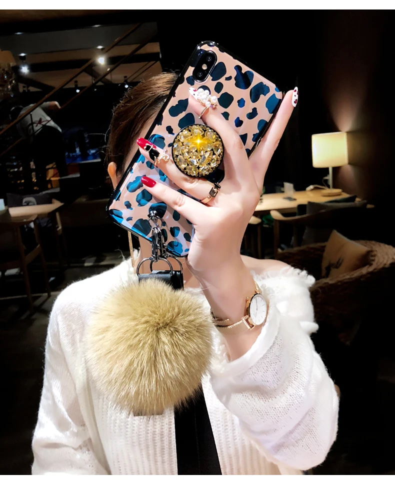 
Luxury Leopard Fur Ball Girls Case Soft Bumper with Stand Holder/Wrist Strap For Iphone Xs Pro Max Case 