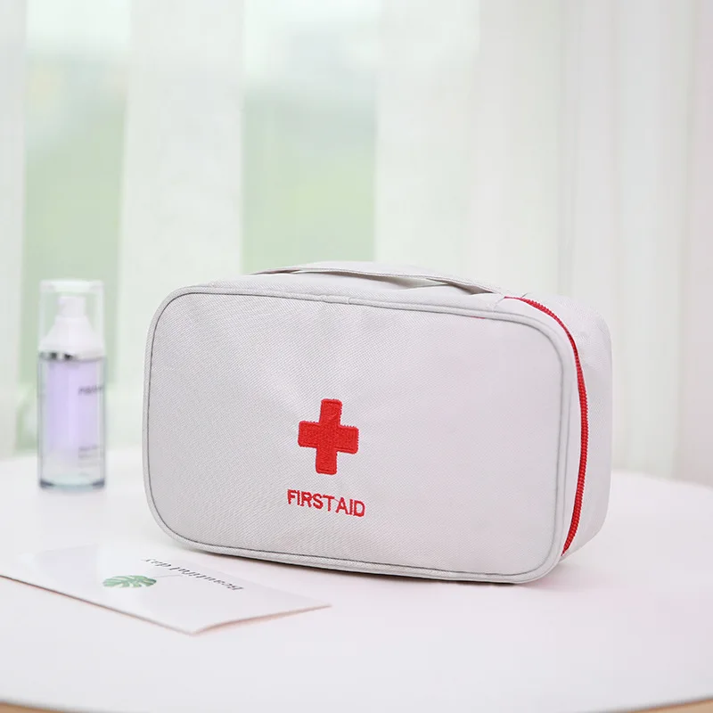 Custom portable red medical bag travel oxford emergency first aid kit bag for promotion