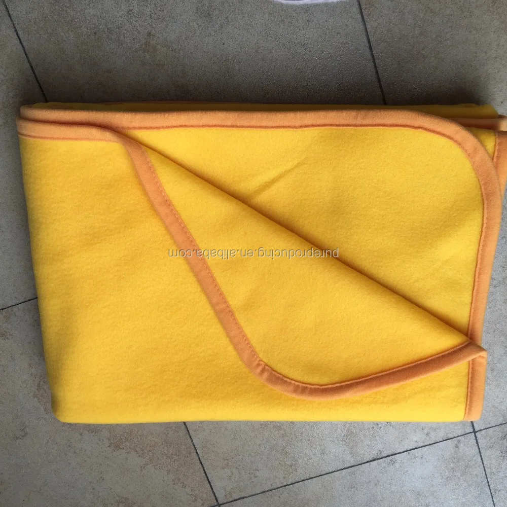 
Disposable fleece airline blanket 