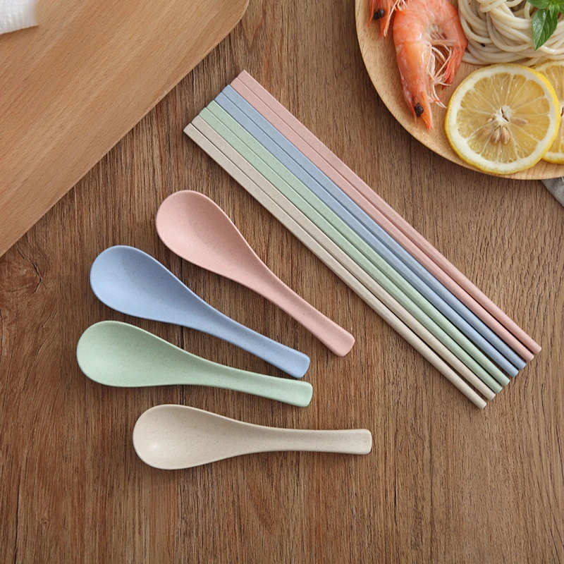 Colorful Biodegradable Baby Rice Spoon Reusable Wheat Round Plastic Spoon