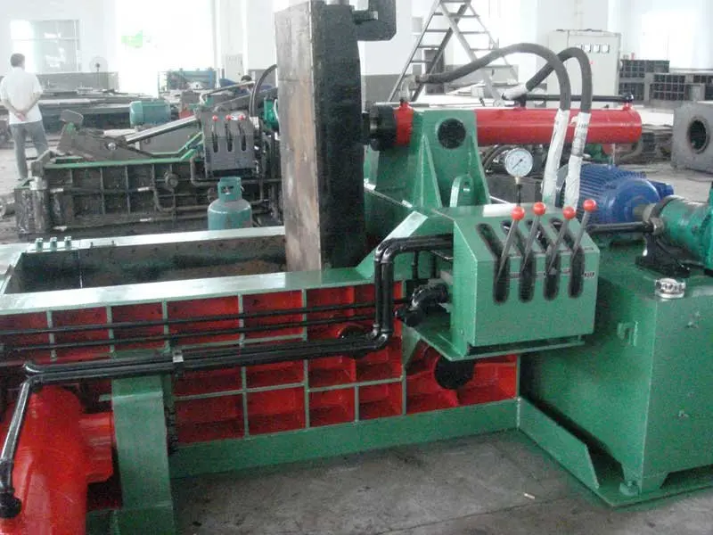 Y81-1300 baling press 1.jpg