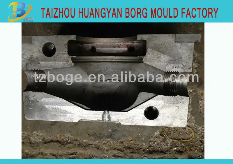 Пластиковая литьевая форма для счетчика воды