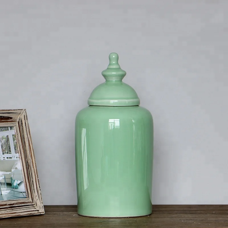 Jingdezhen Ceramic decorative jar with single color table porcelain flower vase with lid home decoration holiday gift
