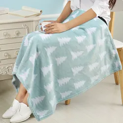 Мягкое Фланелевое маленькое одеяло до колена, накидка для сна, для офиса, для детей, коралловые пледы, плед для рождественской елки