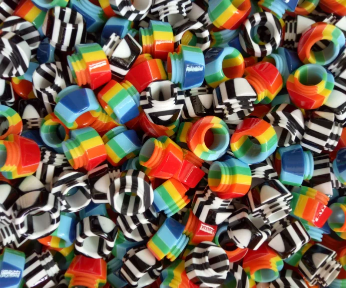 
rainbow 810 resin drip tip 