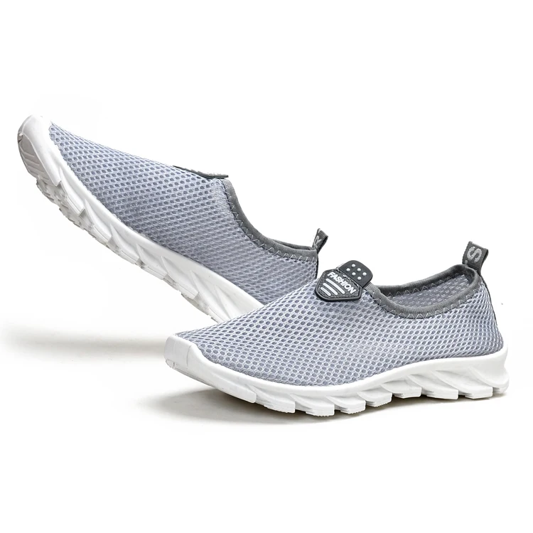 Wholesale in china ladies flat new model shoes pictures one dollar shoes