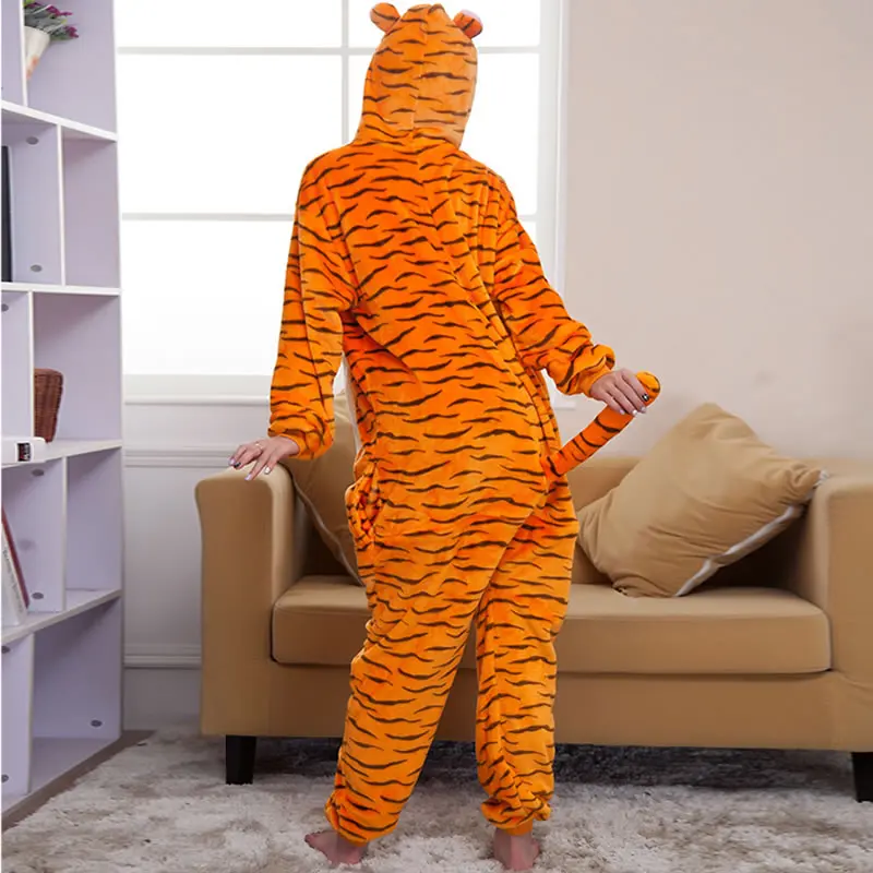 AIMINYZ Wholesale Autumu and Winter Pajama Set Flannel Hoodies Pijama Cartoon Sleepwear Onesie Pajama for Adult Children Tiger