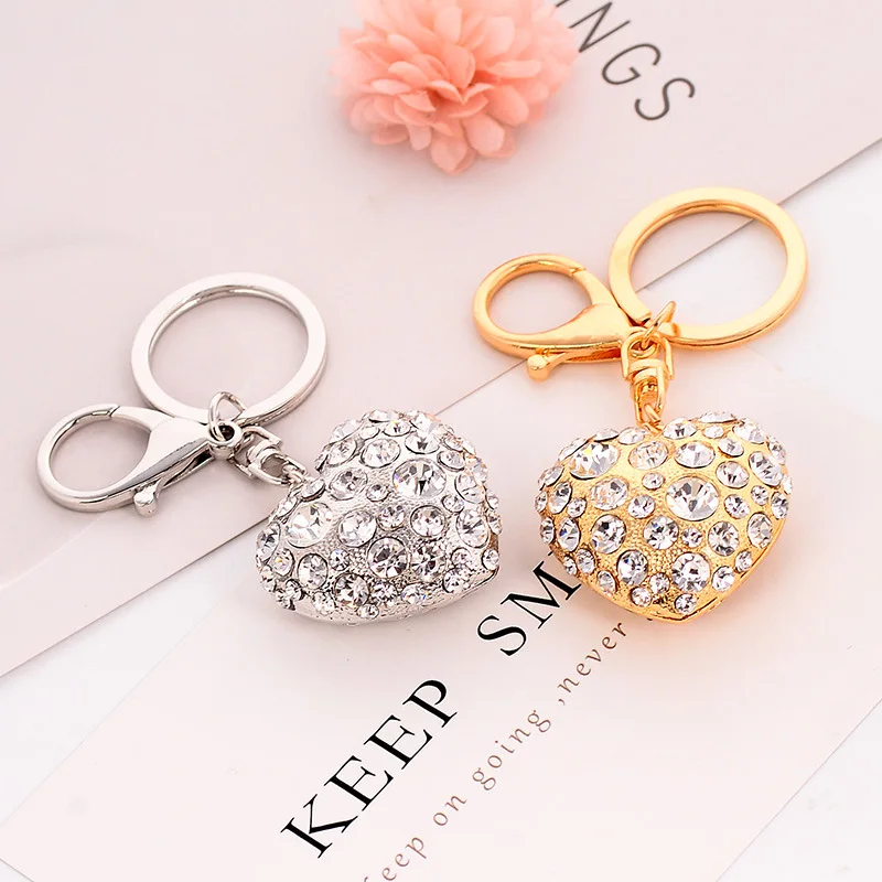 Модный брелок для сумки в форме сердца с металлическими стразами на День святого Валентина