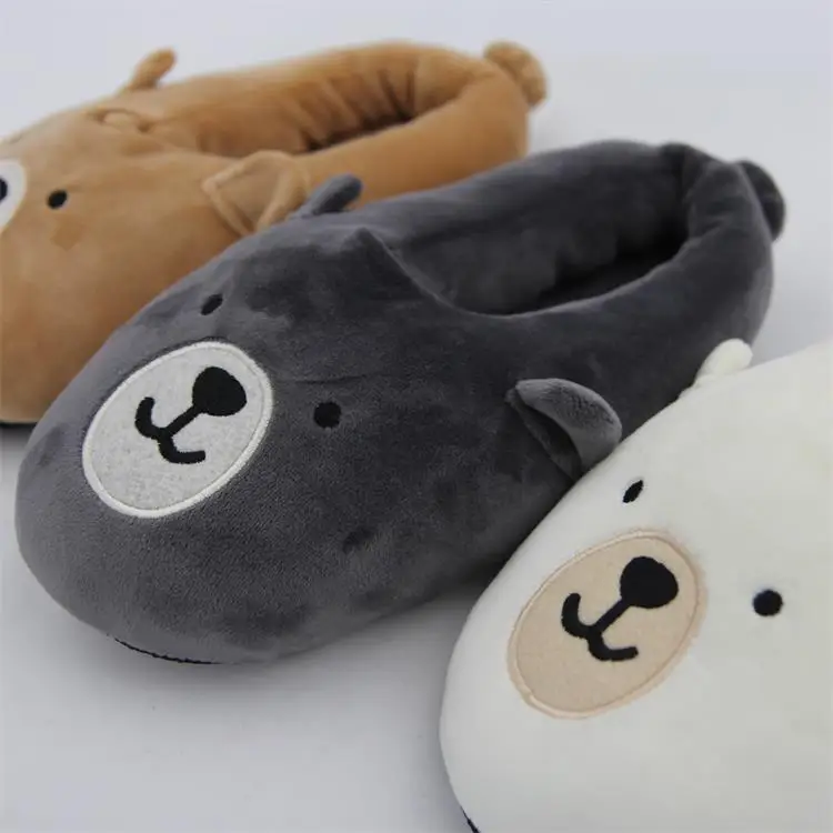 
Customizable indoor slippers for both men and women 