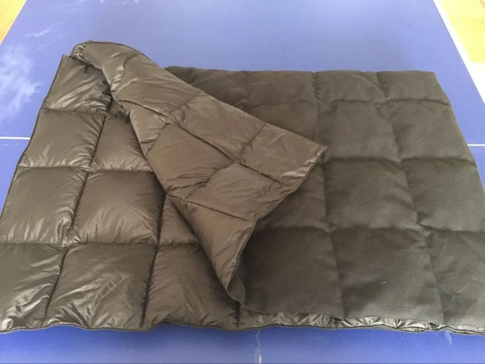 Top Waterproof Nylon with Bottom Polar Fleece Fabric Duck Down Indoor/Outdoor Camping Blanket