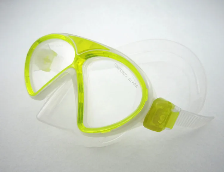 Kids Waterproof tempered glass snorkel gear wide vision silicon dive quality mask