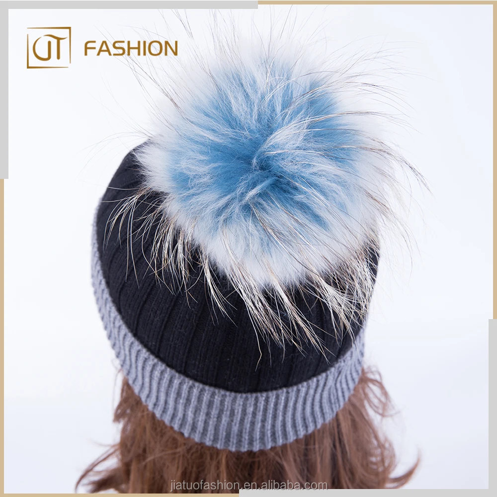 Colorful Wholesale factory price raccoon Fur Pompom For Beanie Hat