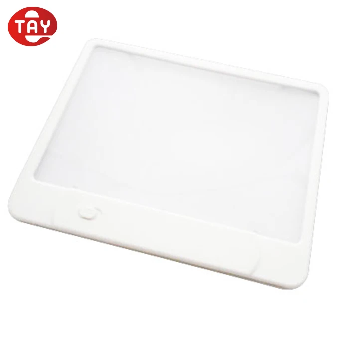 Full page large screen folding portable reading lenses magnifier