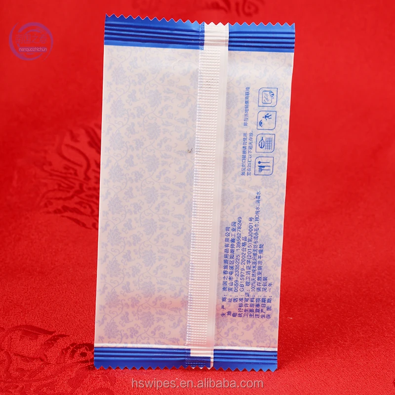 OEM/ wholesale single packed disposable wet wipes logo printing wet tissue refreshing wipes