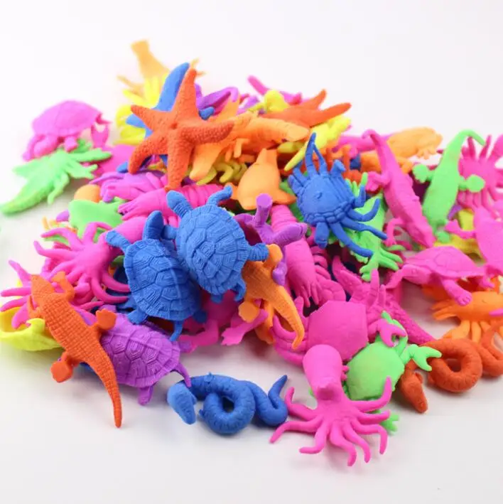 24 Pack Card Water Growing Sea Life Creatures 1pc/card Expandable Creatures Animals Amazing Toys